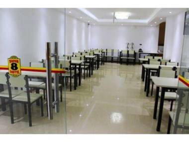 Super 8 Hotel Hefei Feixi Taohua Industrial Park