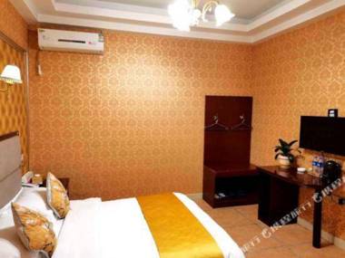 Bu Ding Jiu Dian (He Fei Huo Che Zhan Wu Li Shan Tian Jie Dian )