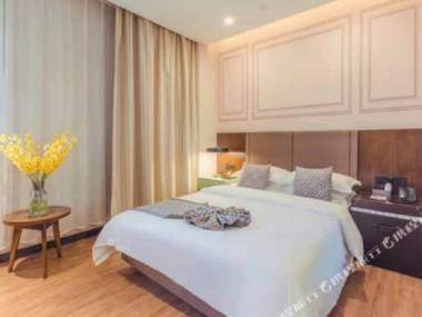 Ge Mei Jiu Dian (He Fei Qian Shan Bei Lu Feng Huang Cheng Dian )