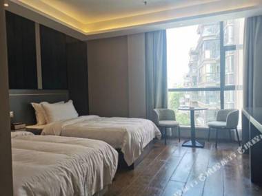 Lujiang Juai Guangneng Hotel