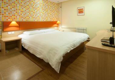 Home Inn Harbin Central Avenue St Sophia Cathedral Maikaile