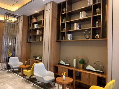 Yitel Collection Collection Harbin Railway Station Post Square Qiulin