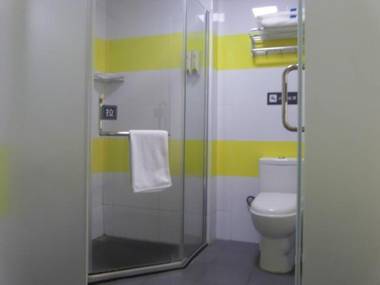 7Days Inn Hanzhong Tianhan Avenue South Station