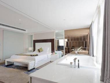 S International Hotel