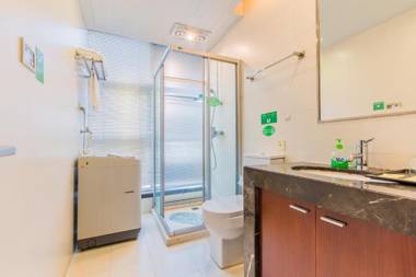 Westlake 7 Service Apartment