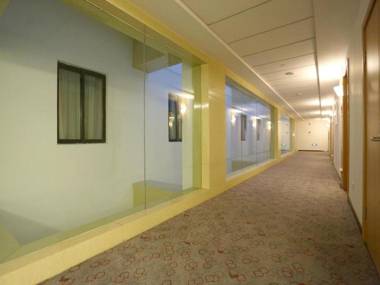 Ibis Hangzhou Huanglong Hotel