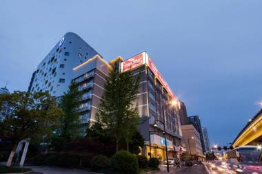 Hanting Hotel Hangzhou West Lake Cultural Square Metro Station