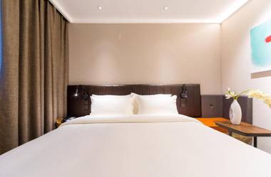 Hanting Premium Hangzhou West Lake