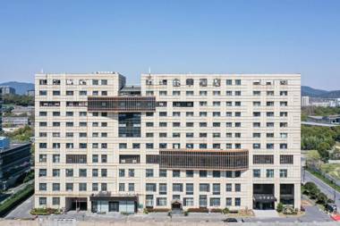 Ji Hotel Hangzhou Zhuantang Academy of Fine Arts