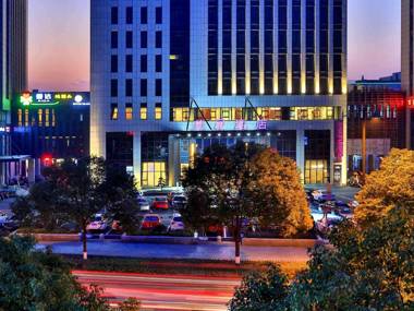 Mercure Hangzhou Liping Hotel