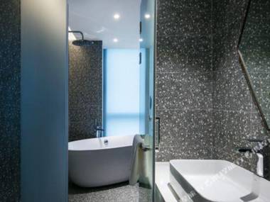 Zprime Hotel (Hangzhou Zijingang Intime City)