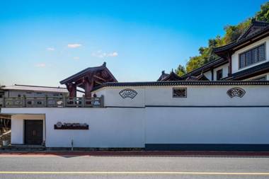 Floral Hotel Hangzhou Hupan Shanju