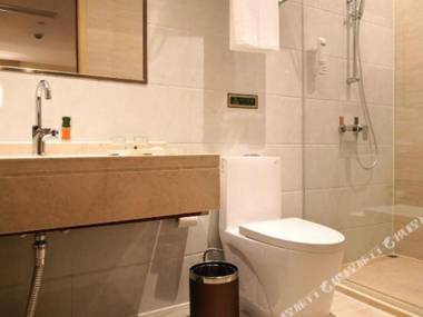 Vienna International Hotel (Hangzhou Liangzhu Logistics Center store)