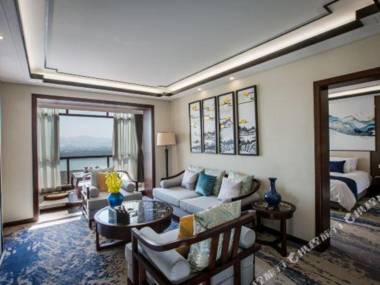 Riverside Garden Holiday Hotel