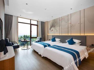 Riverside Garden Holiday Hotel