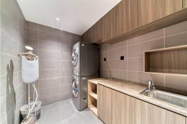 Hanting Hotel Hangzhou Tonglu Central Plaza