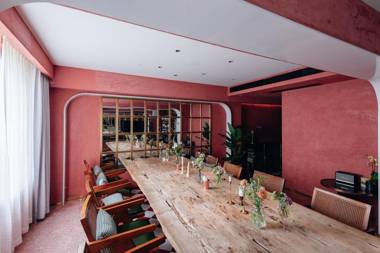 VUE Hangzhou Shayu SHARQUE