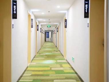 Vatica Hotel Hangzhou East Railway Station Zhejiang University Huajiachi