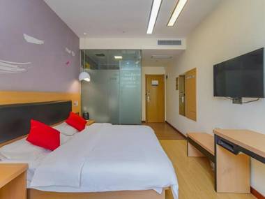 Thank Inn Hotel Guizhou Guiyang Xiaohe District Qingshuijiang Road Metro Station
