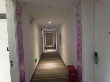 7 Days Guiyang Railway Station Xingguan Road Branch