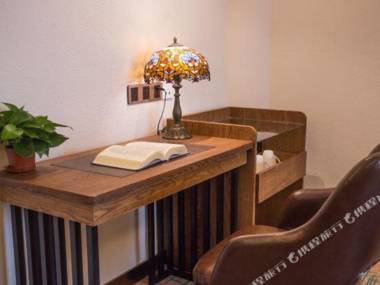 James Joyce Coffetel· Guiyang Tianhetan Scenic Spot