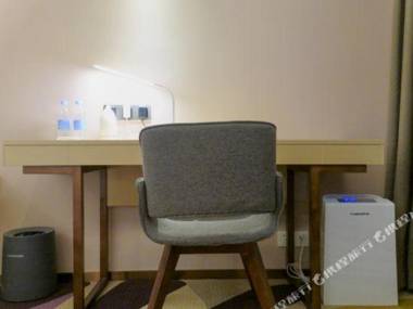 Lavande Hotels· Guiyang Exhibition Center Finance Town