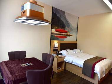 Thank Inn Hotel Guizhou Tongren Bijiang District High-speed Railway Station Qingshui Avenue