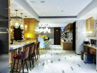 Magnotel guiyang fountain commercial center subway station hotel