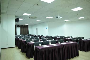 Hanting Hotel Guiyang Railway Metro Station