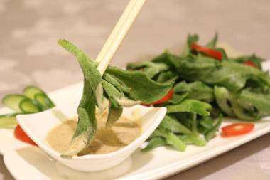 Lijiang Waterfall Hotel Guilin