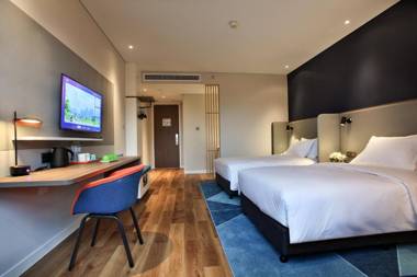 Holiday Inn Express Guilin City Center an IHG Hotel
