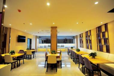Lavande Hotel Gulin railway station Shangzhi Alley