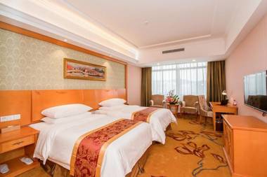 Vienna Hotel Guilin Pingle Bus Station