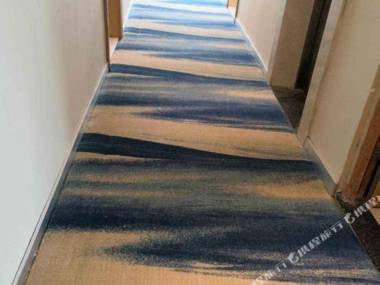 Guilin Youcheng Express Hotel (Jinshan Square)