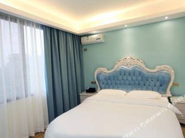 Meets the Inn Bychance(Yanshan campus of Guangxi Normal University)