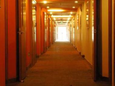 Yanjiang East Garden Inn