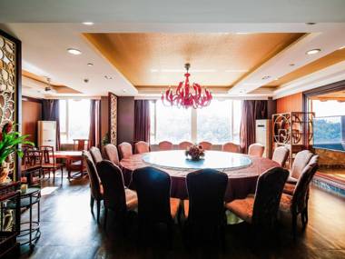 Ying Ge Hai Holiday Hotel