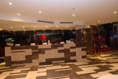 Insail Hotels (Guangyuanxincun Jingtai Pedestrian Street Guangzhou)