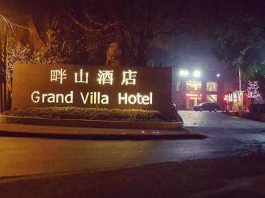 Grand Villa Hotel