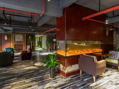 James Joyce Coffetel (Guangzhou Exhibition Center)