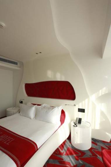 Guangzhou Planet Hotel