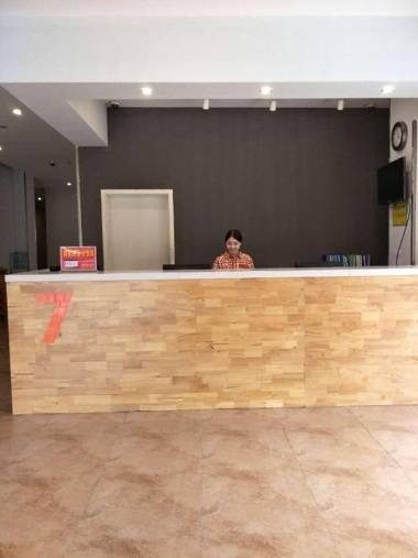 7Days Premium Guangzhou Zengcheng Xintang Plaza Branch