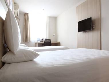 Hanting Hotel Guangzhou Panyu Shiqiao Pedestrian Mall