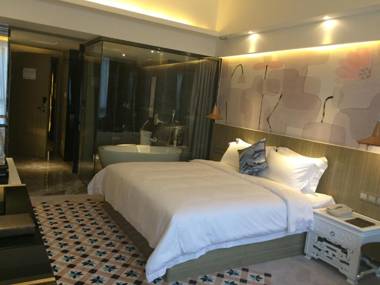 Paco Hotel - Guangzhou Tianpingjia Metro Branch