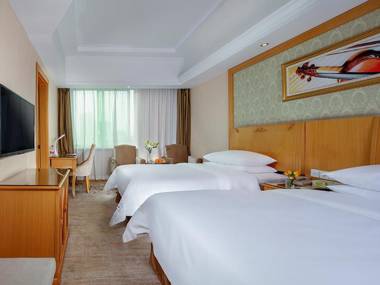 Vienna Hotel Yueyang Zhanqian Road