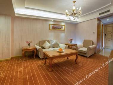 Vienna Hotel Guangzhou Nanhu Park