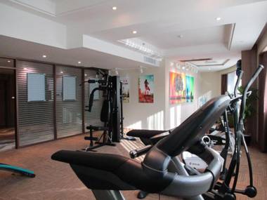 Southern-Club Station 1 Hotel