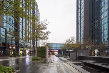 April Fair Duplex Apartment Guagnzhou South Railway Station Min Jie Branch