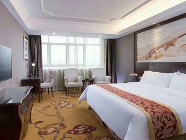 Vienna International Hotel Guangzhou Tongdewei