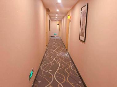 7 Days Premium·Dongguan Chenjiaci Metro Station